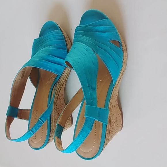 NATURALIZER FABRIC CORK WEDGE HEEL  SANDAL 9 1/2 MED NWOT) - Picture 2 of 6